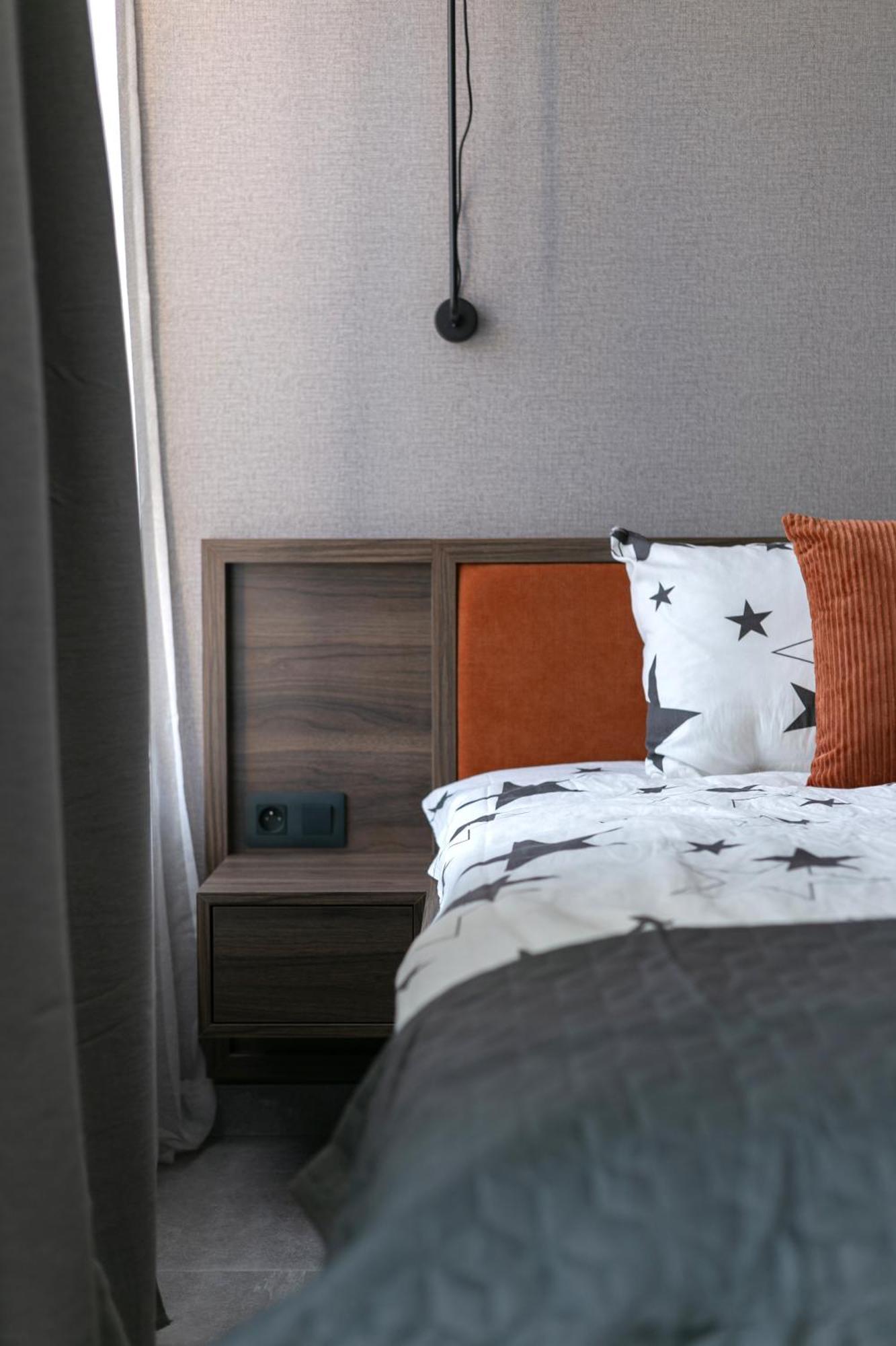 Luong Europe Apartments プラハ エクステリア 写真